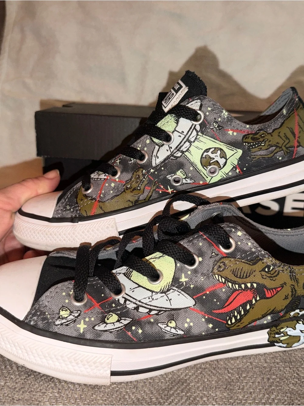 Converse All Star unique dinosaur graphics on the sneakers. Size 3